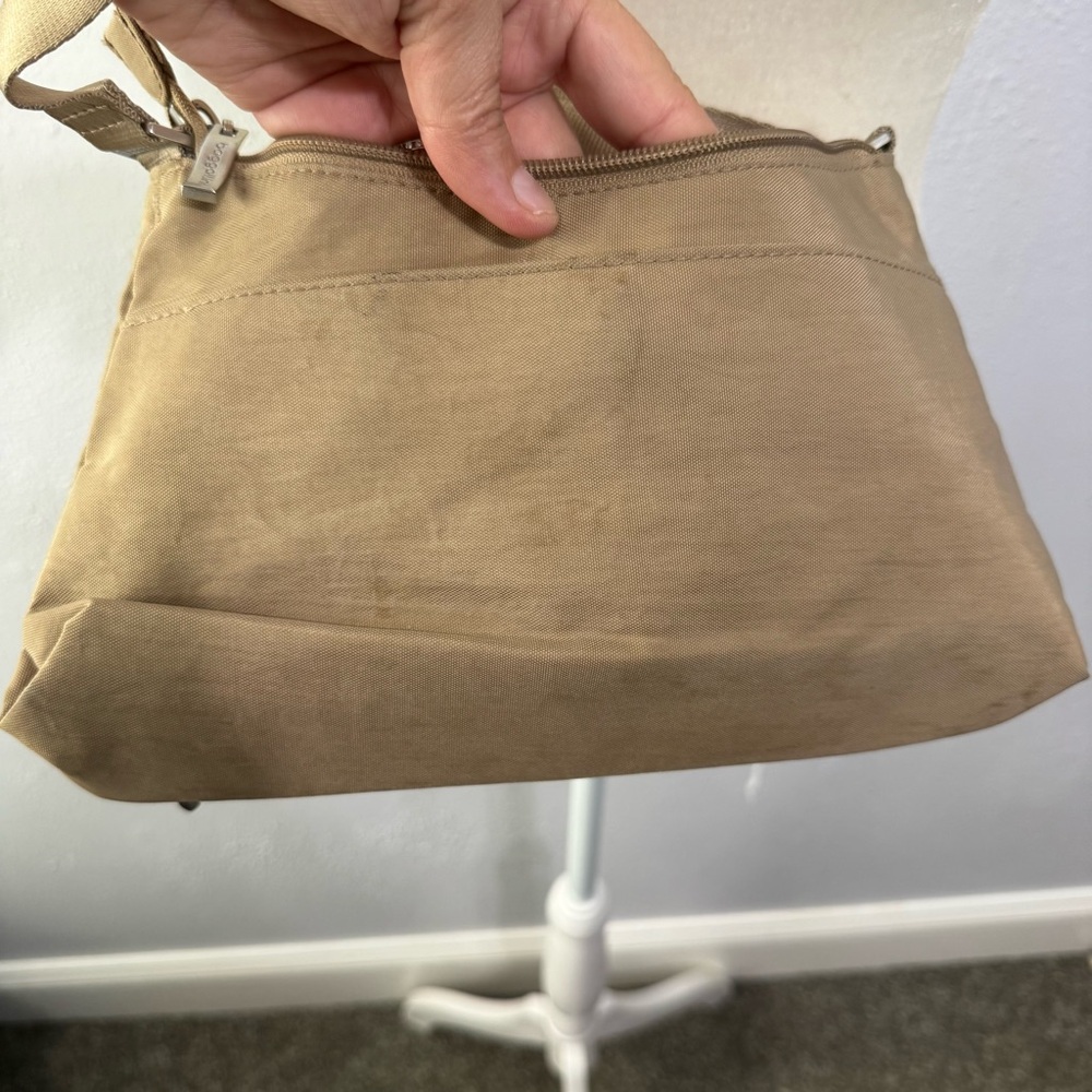 Baggallini Tan Crossbody Bag - Picture 6 of 6